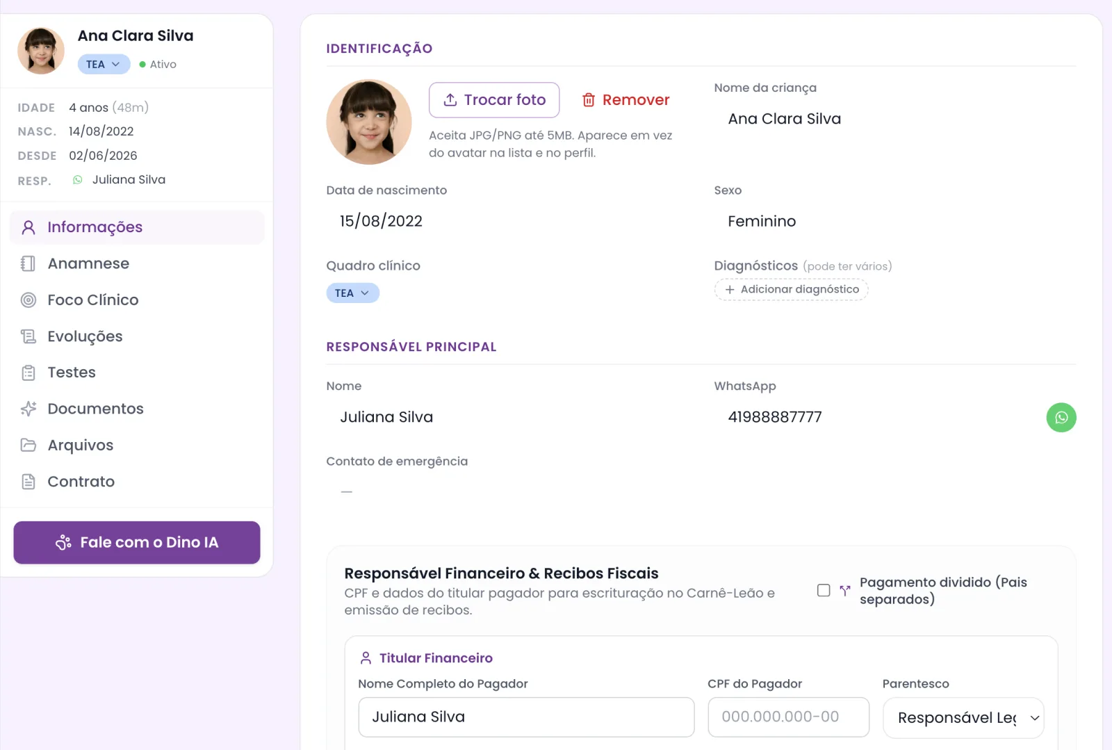 Ficha do paciente no PsicoSpace Infantil: idade, quadro clínico, responsável e abas de anamnese, foco clínico e evoluções